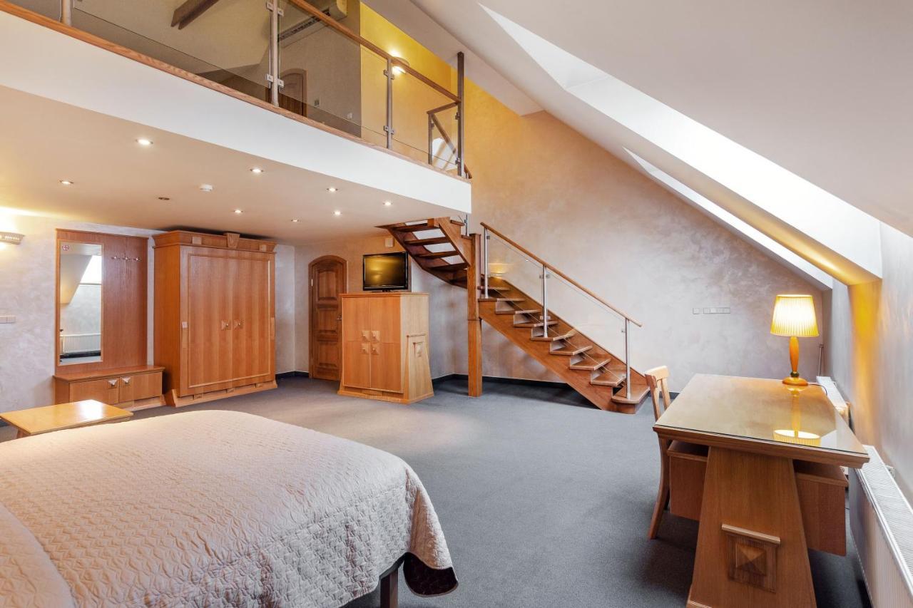 Atrium Suites VNO Buitenkant foto
