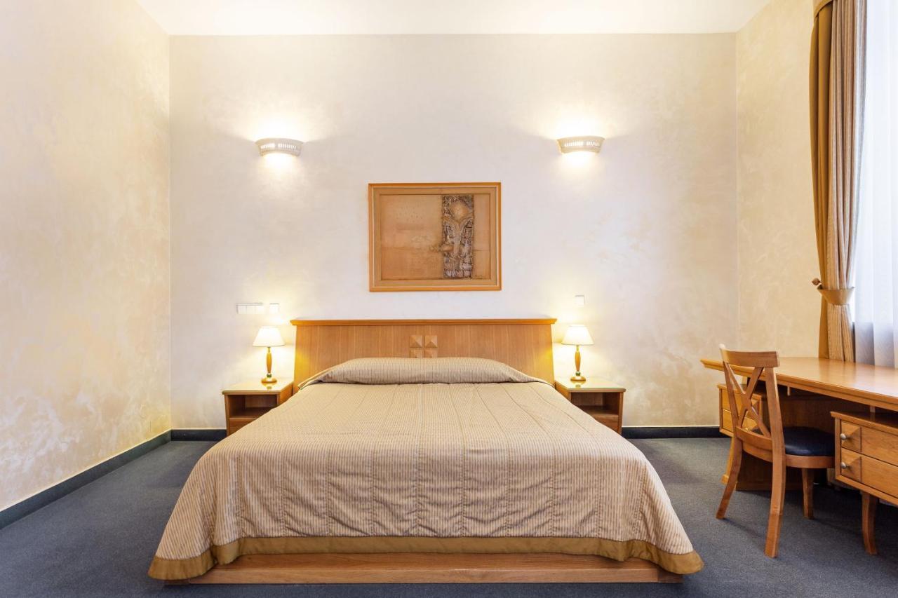 Atrium Suites VNO Buitenkant foto