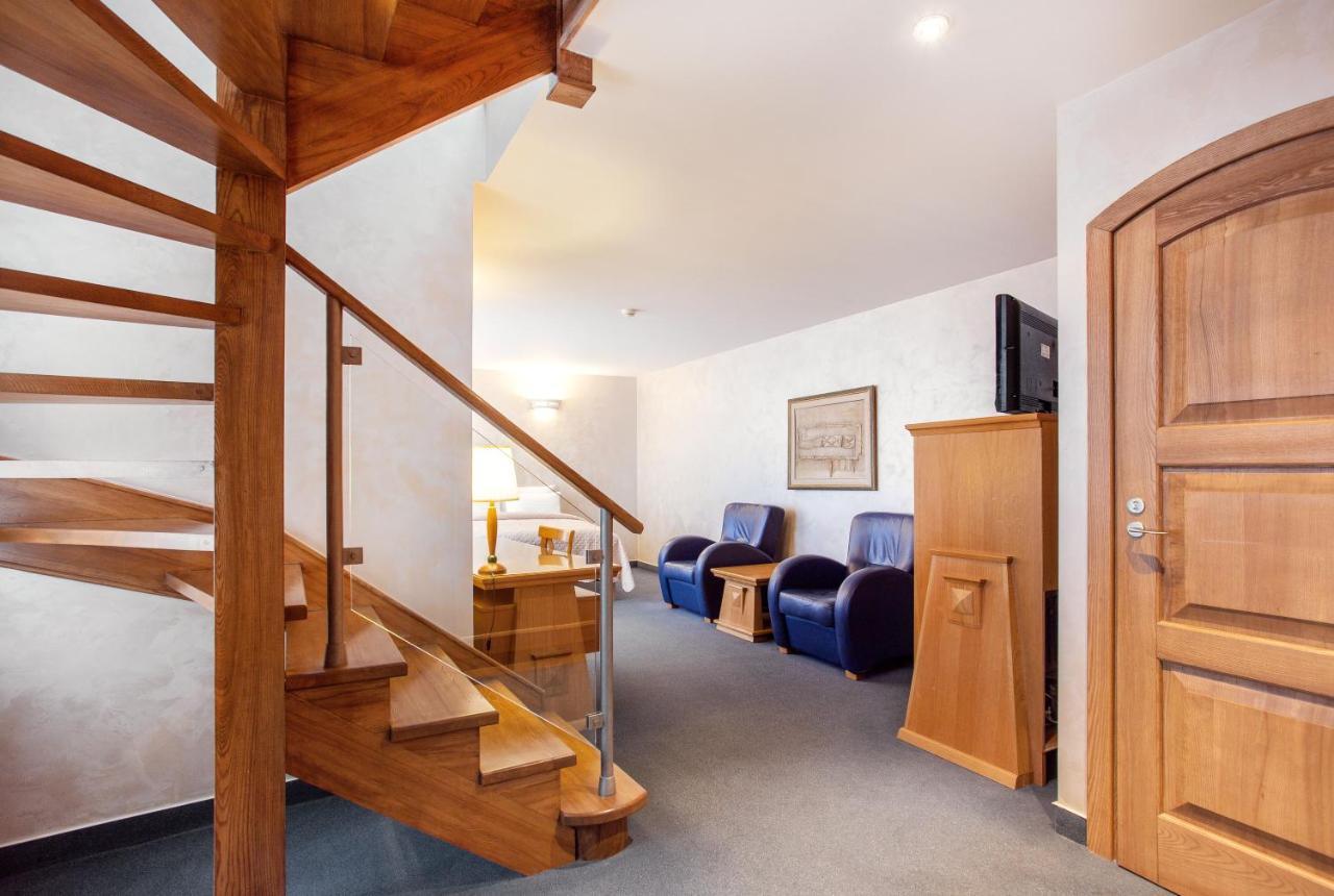 Atrium Suites VNO Buitenkant foto